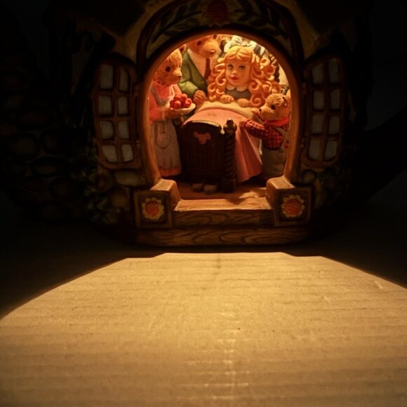 SOLD! - Picture 4 of 10